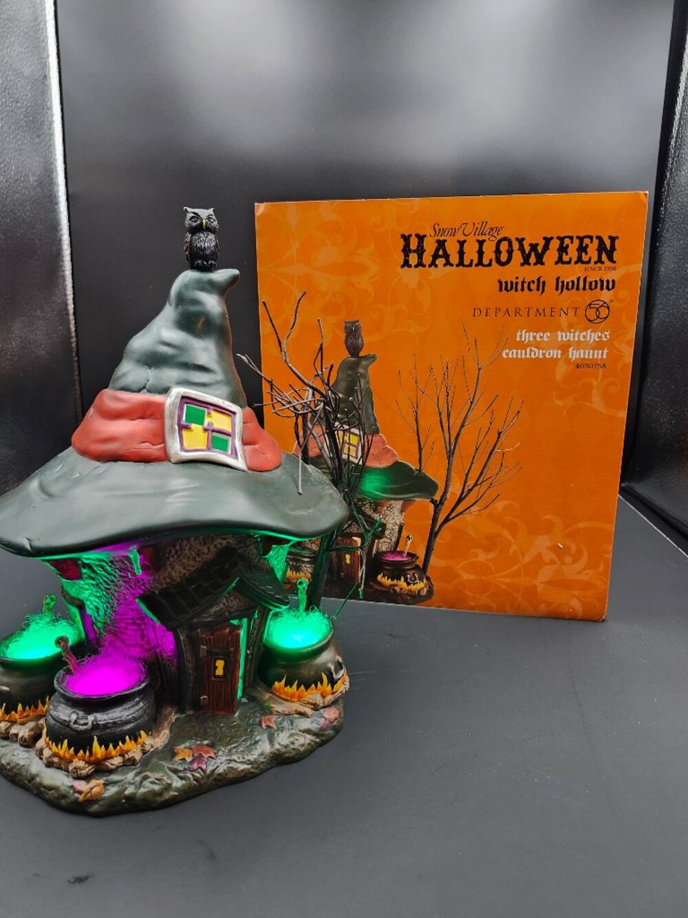 Department 56 Snow Village Three Witches Cauldron Haunt Lit Building With Box